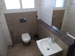 Hotel Sownthariyam