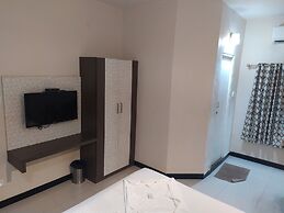 Hotel Sownthariyam