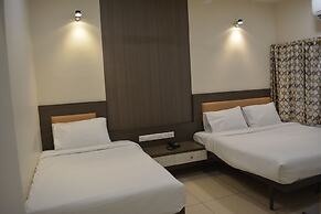 Hotel Sownthariyam