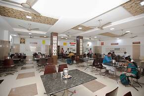 Hotel Sownthariyam