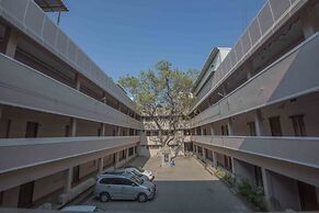 Hotel Sownthariyam
