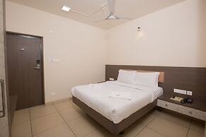 Hotel Sownthariyam