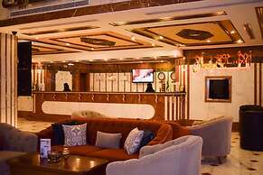 Canary Beach Hotel