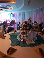 Canary Beach Hotel
