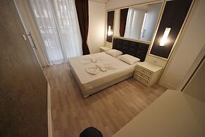 Menada Golden Rainbow Apartments