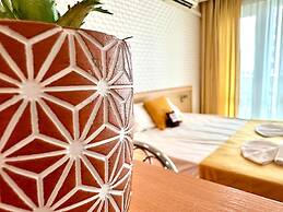 Menada Miramar Palace Apartments