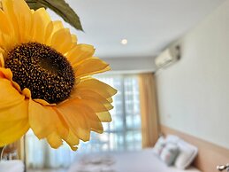 Menada Miramar Palace Apartments