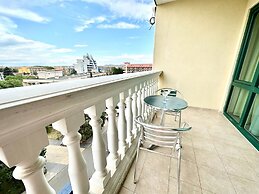 Menada Miramar Palace Apartments