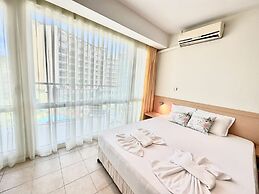 Menada Miramar Palace Apartments