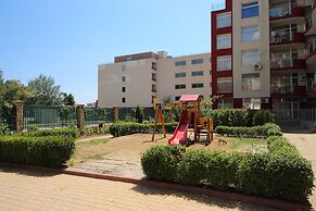 Menada Global Ville Apartments