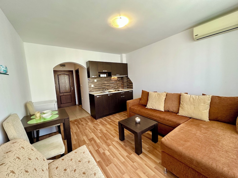 Menada Diamant Residence Apartments
