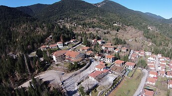 Country Club Hotel & Suites