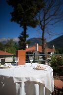 Country Club Hotel & Suites