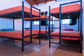 Zebulo Hostel