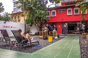 Zebulo Hostel