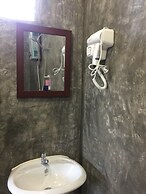 Shin Sane Guesthouse