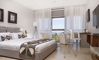 Hotel English Point Marina & Spa
