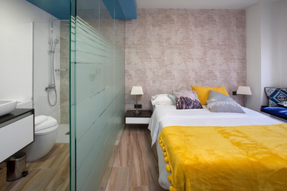 Gran Marina Suites