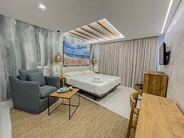 Gran Marina Suites