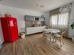 Gran Marina Suites