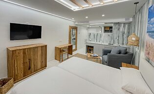 Gran Marina Suites