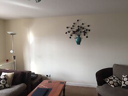 3 Varis Apartments