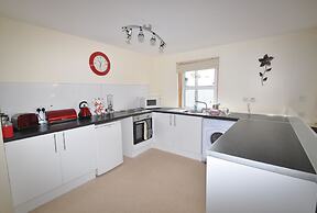 3 Varis Apartments