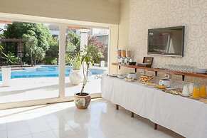 Bagu Pinamar Hotel