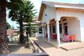 Martin Aviator Hotel