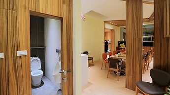 Station 100m B&B