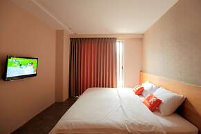 Station 100m B&B