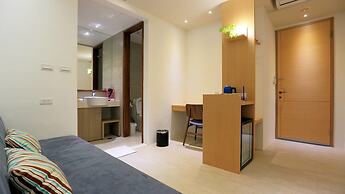 Station 100m B&B