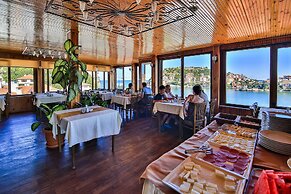 Seymen Hotel