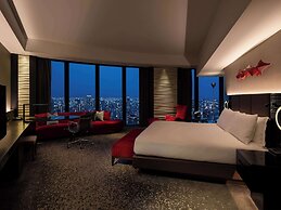 Conrad Osaka