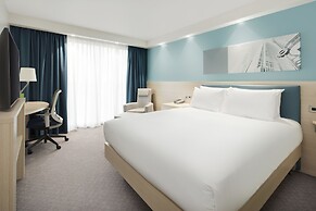 Hampton by Hilton London Excel