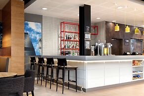 Hampton by Hilton London Excel