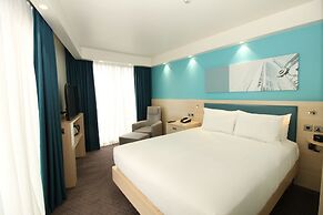 Hampton by Hilton London Excel