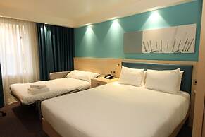Hampton by Hilton London Excel