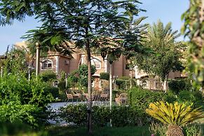 Meral Oasis Hotel Villas