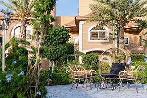 Meral Oasis Hotel Villas