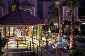 Meral Oasis Hotel Villas