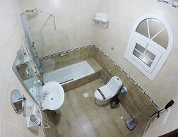 Meral Oasis Hotel Villas