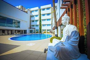 Hotel Holiday Resort