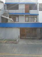Royal Sweet Dreams Airport B&B