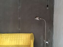 The Frame Guesthouse - Hostel