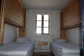 Sea Lodge
