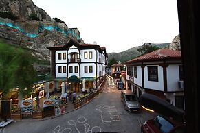 Grand Harsena Hotel