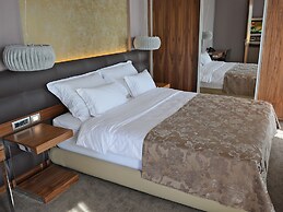 Atlantida Boutique Hotel