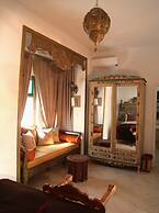 El Patio Courtyard House