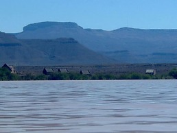Teri Lemveli Lodge